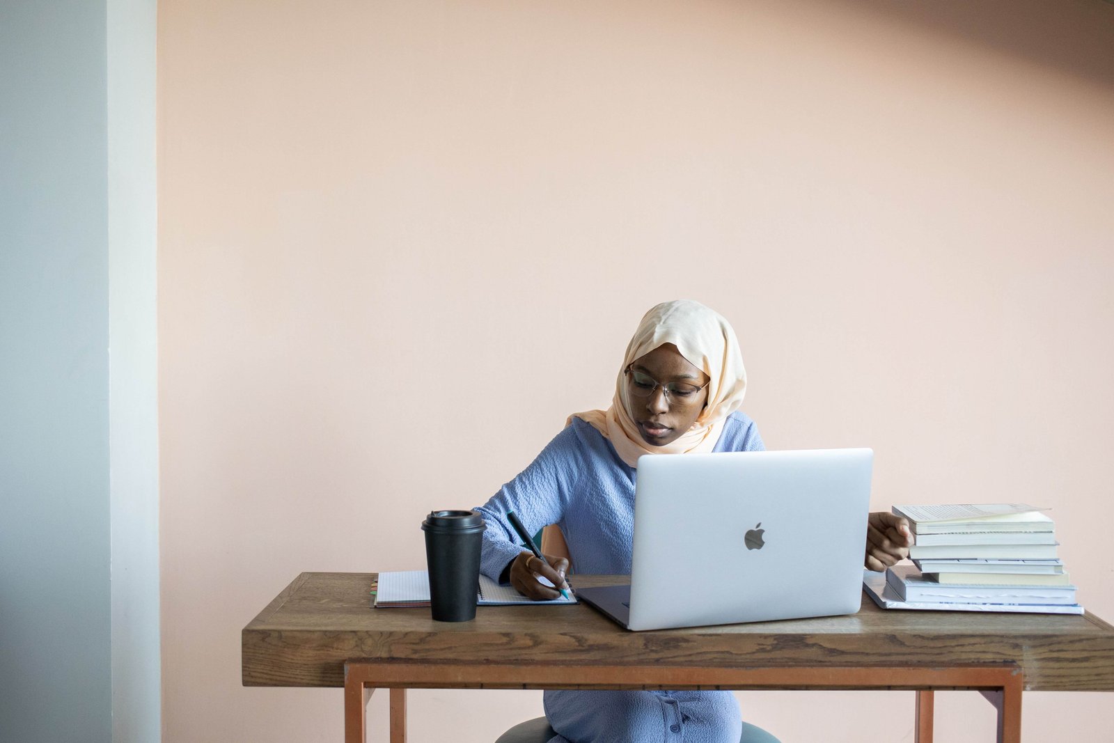 NCEA Chemistry Tutor in Auckland